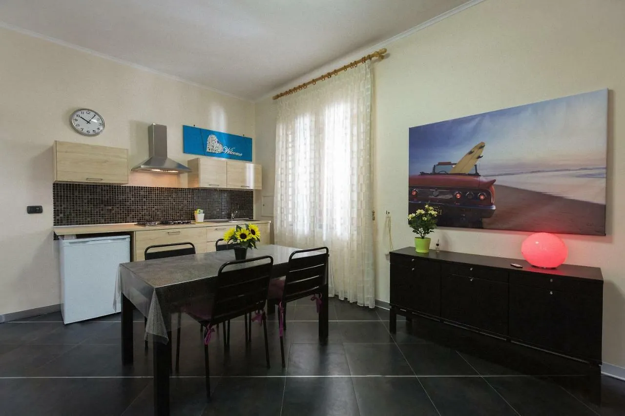 Апартаменты Casa Rossi Неаполь